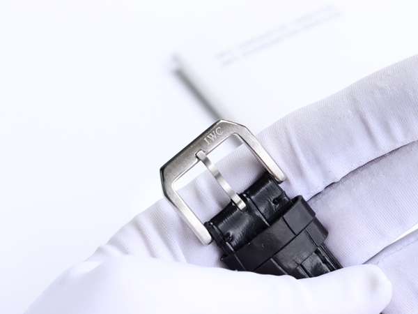 アイ・ダブリュー・シー素材ディテール